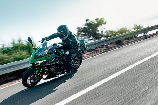 2022 NINJA 1000SX