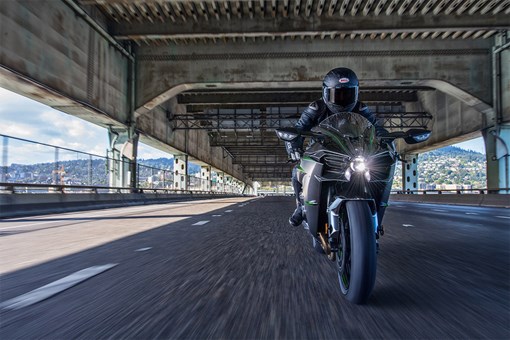 2022 NINJA H2 CARBON