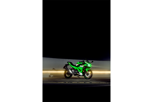 2025 NINJA 500 SE