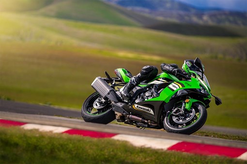 2025 NINJA ZX-6R