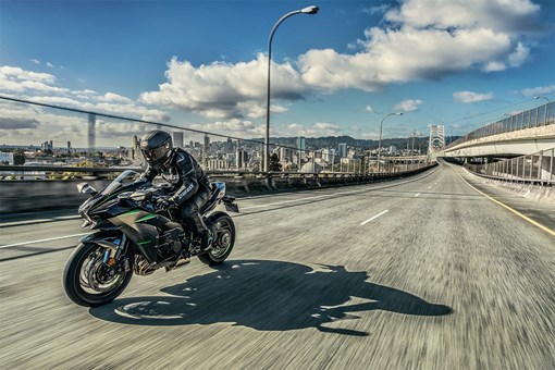 2026 NINJA H2 CARBON