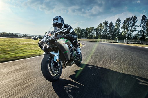 2026 NINJA H2 CARBON